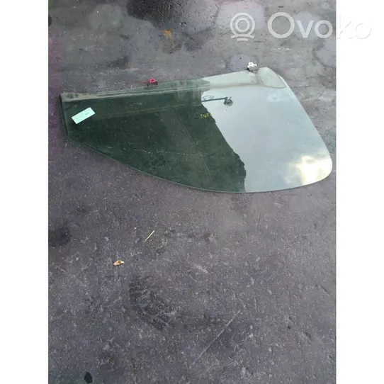 Toyota Yaris Verso Front door window glass four-door 