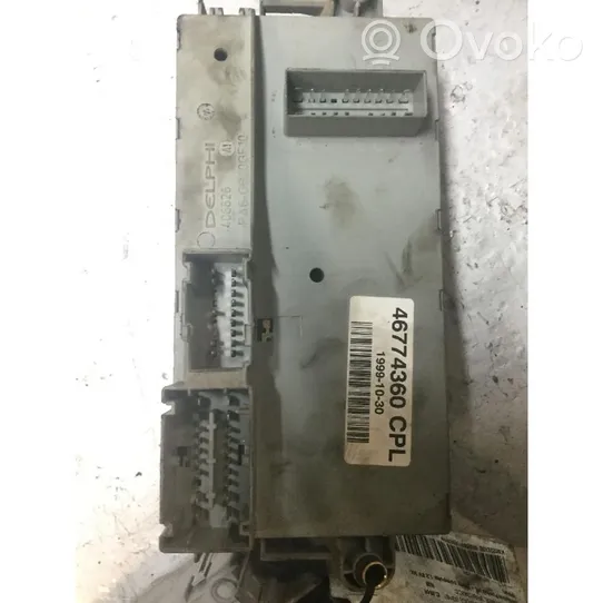 Fiat Punto (188) Module de fusibles 