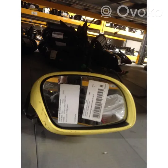 Volkswagen New Beetle Front door electric wing mirror 