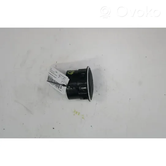 Dacia Duster Copertura griglia di ventilazione laterale cruscotto 