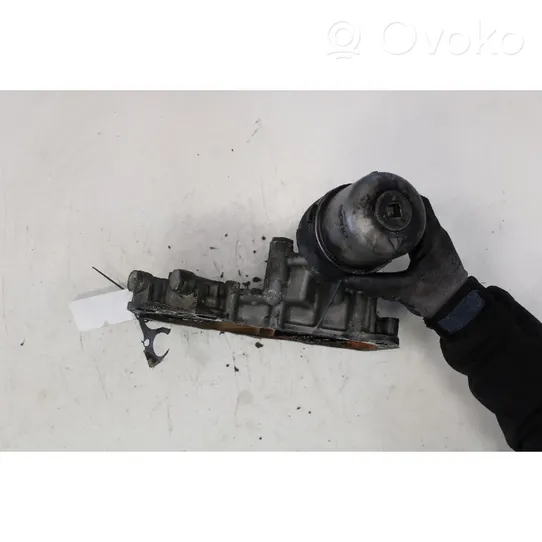 Opel Movano A Oil filter mounting bracket 