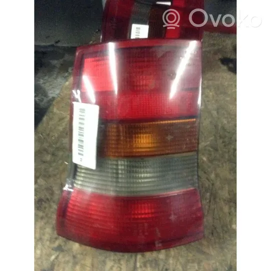 Opel Astra F Lampa tylna 