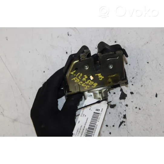 Ford Focus Tailgate lock latch 