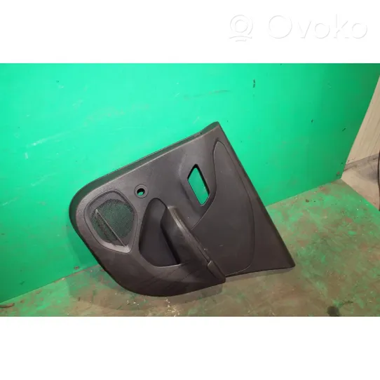 Opel Corsa F Takaoven verhoilu 