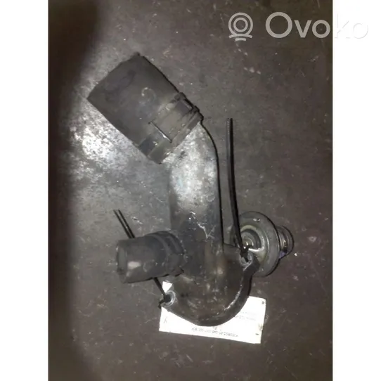 Toyota Corolla Verso E121 Termostat / Obudowa termostatu 