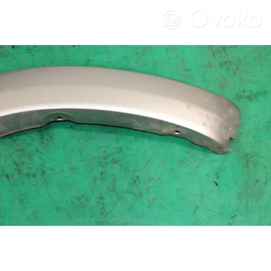 Toyota RAV 4 (XA20) Rear arch trim 