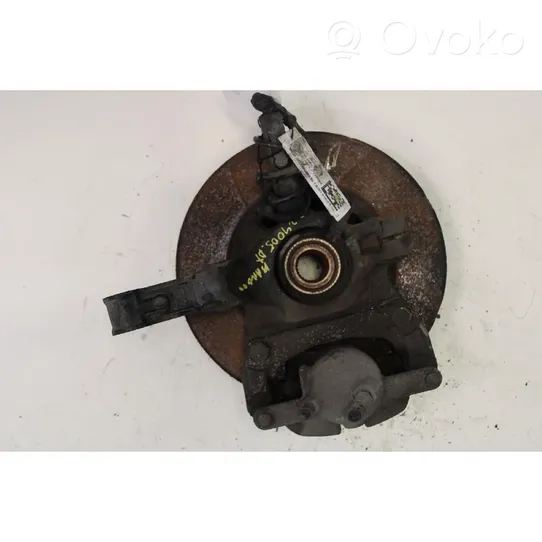 Renault Kangoo II Front wheel hub 