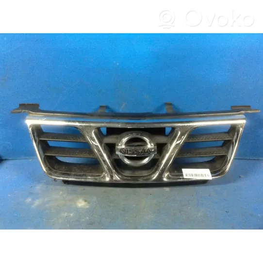 Nissan X-Trail T30 Grille de calandre avant 