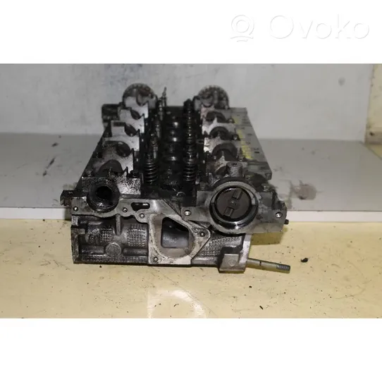 Renault Master II Engine head 