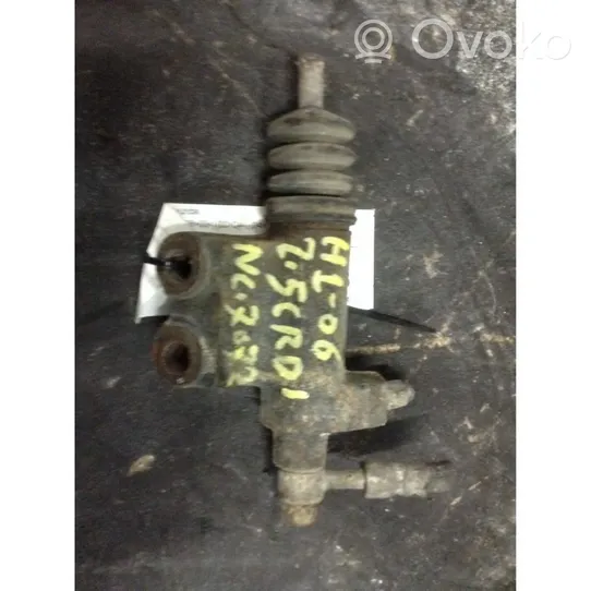 Hyundai H-1, Starex, Satellite Clutch slave cylinder 