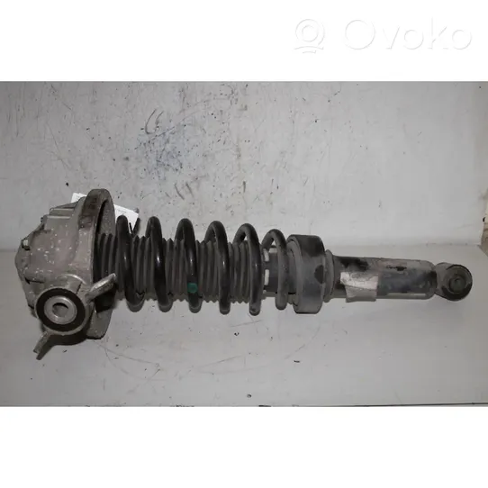 Volkswagen Touareg I Rear shock absorber with coil spring 