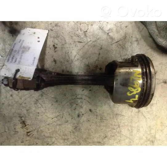 KIA Rio Piston with connecting rod 