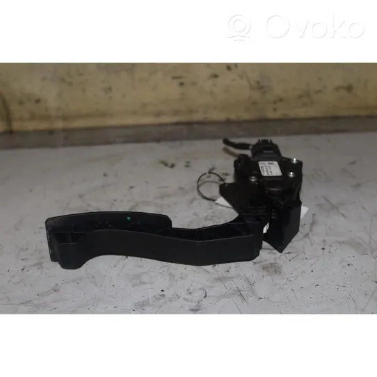 Dacia Duster Accelerator throttle pedal 