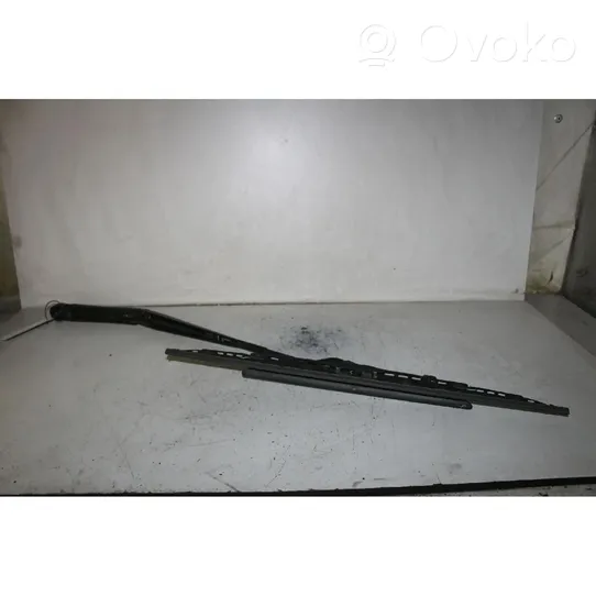 Nissan Micra Front wiper blade arm 