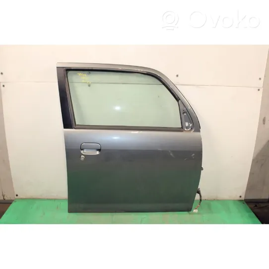 Daihatsu Trevis Puerta delantera 