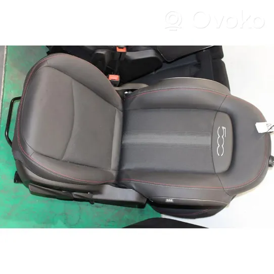 Fiat 500X Seat set 