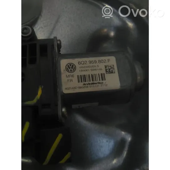 Volkswagen Polo IV 9N3 Elektryczny podnośnik szyby drzwi przednich 