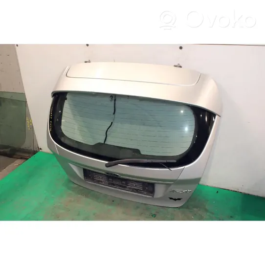 Ford Fiesta Takaluukun/tavaratilan kansi 