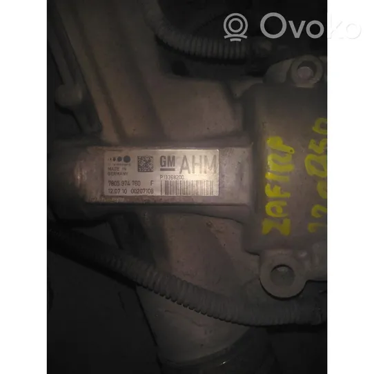 Opel Zafira C Steering rack 