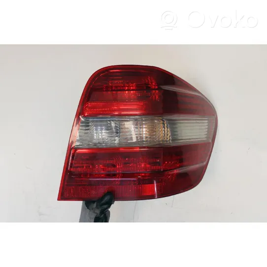 Mercedes-Benz ML W164 Lampa tylna 