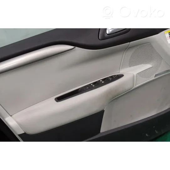 Citroen C4 II Front door 