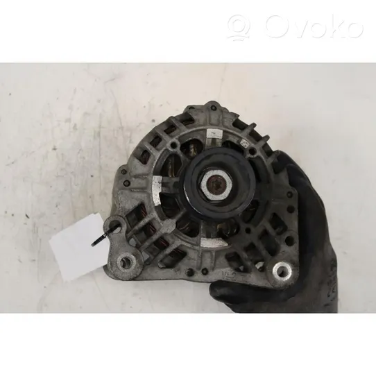 Volkswagen Polo IV 9N3 Alternator 