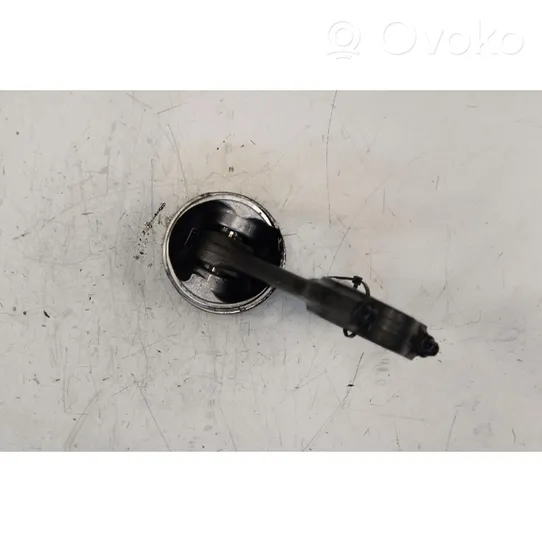 Peugeot 208 Piston avec bielle 