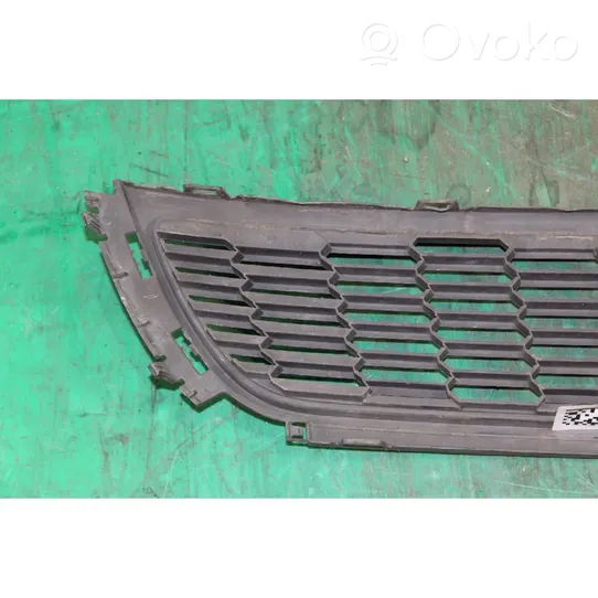 Volkswagen Polo V 6R Front grill 