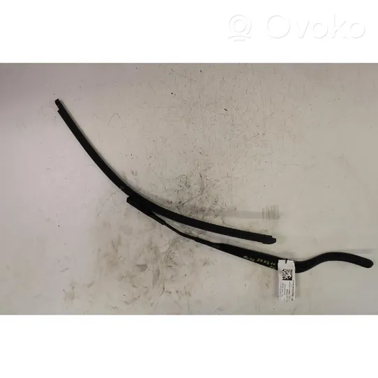 Alfa Romeo Mito Front wiper blade arm 