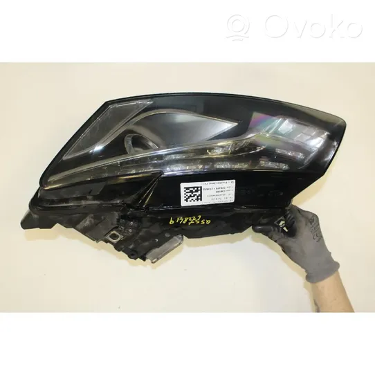 Audi Q5 SQ5 Lampa przednia 