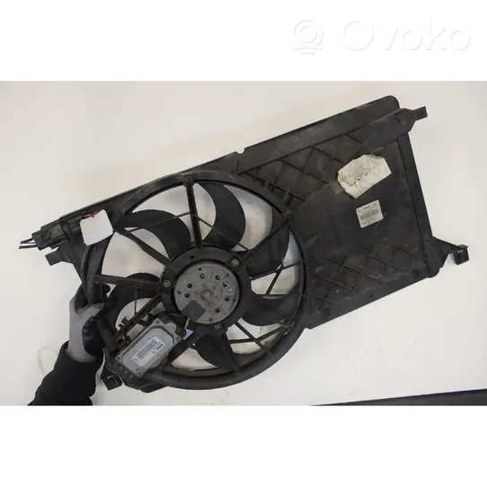 Ford Focus Ventilatore di raffreddamento elettrico del radiatore 