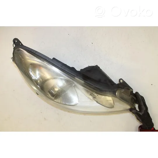 Opel Corsa D Передняя фара 13186382