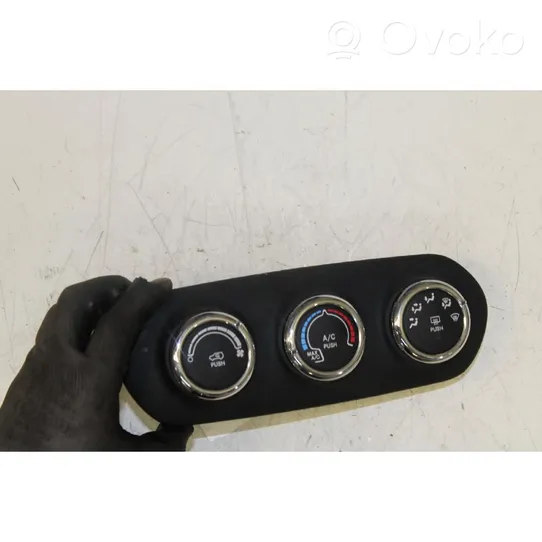 Jeep Renegade Climate control unit 