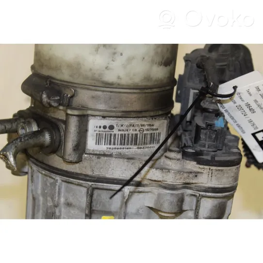 Opel Zafira B Power steering pump 