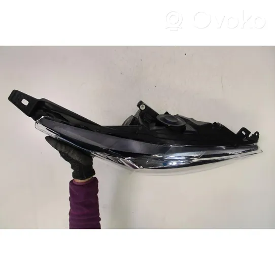 Ford Fiesta Headlight/headlamp 