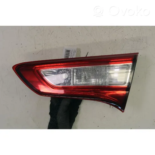 Toyota Yaris Lampa tylna 