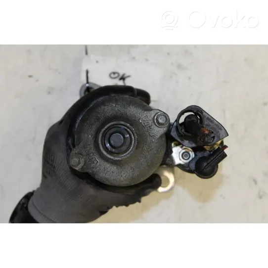 Volkswagen Golf VII Starter motor 