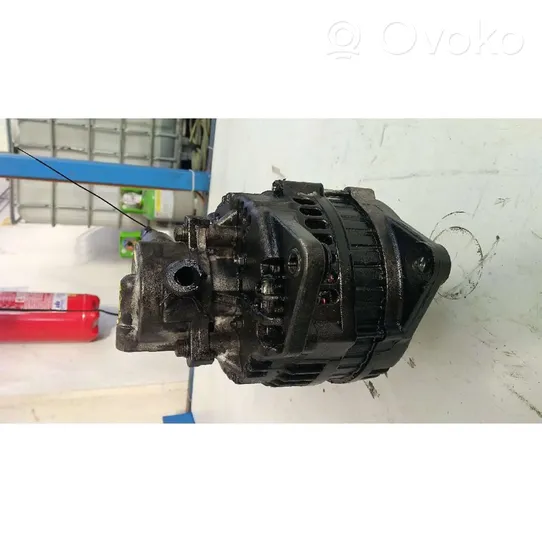 Opel Astra H Alternator 