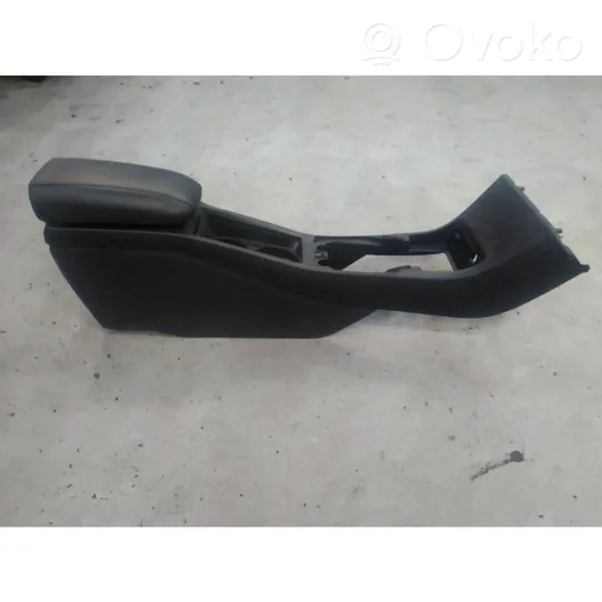 Volvo V40 Cross country Armrest 