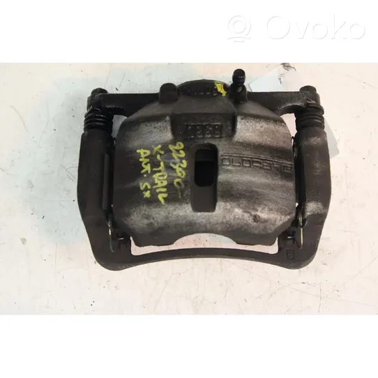 Nissan X-Trail T32 Front brake caliper 