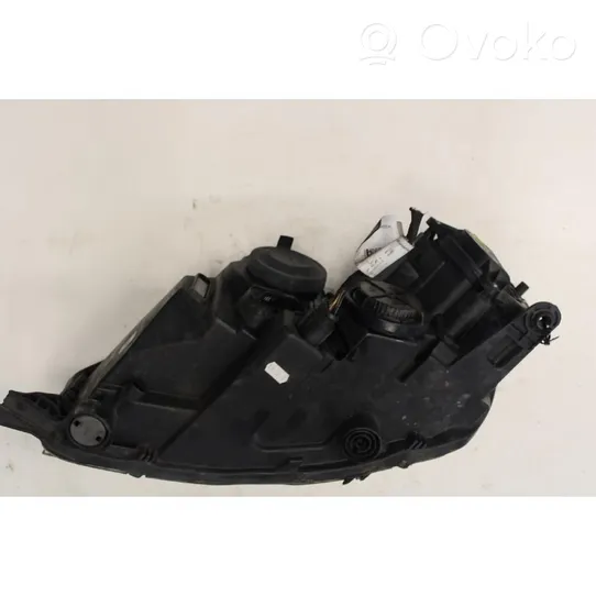 Skoda Rapid (NH) Phare frontale 5JB941016A