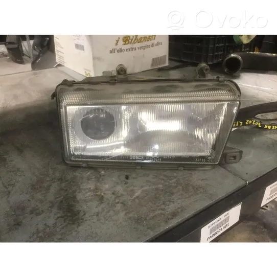 Alfa Romeo 155 Lampa przednia 