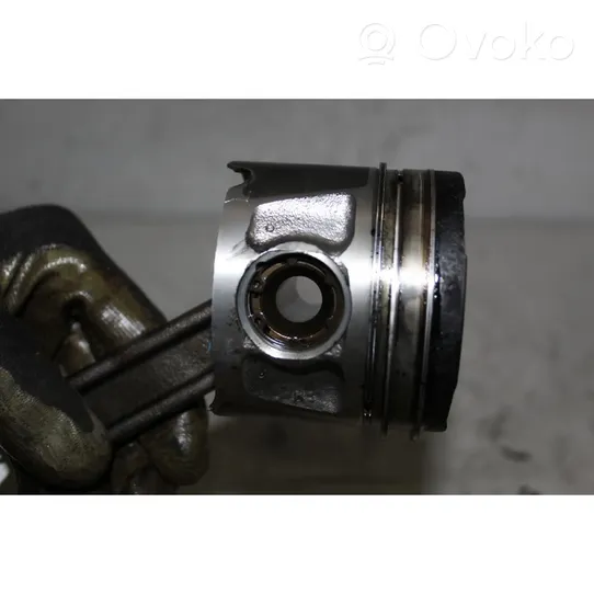 Alfa Romeo Giulietta Piston avec bielle 