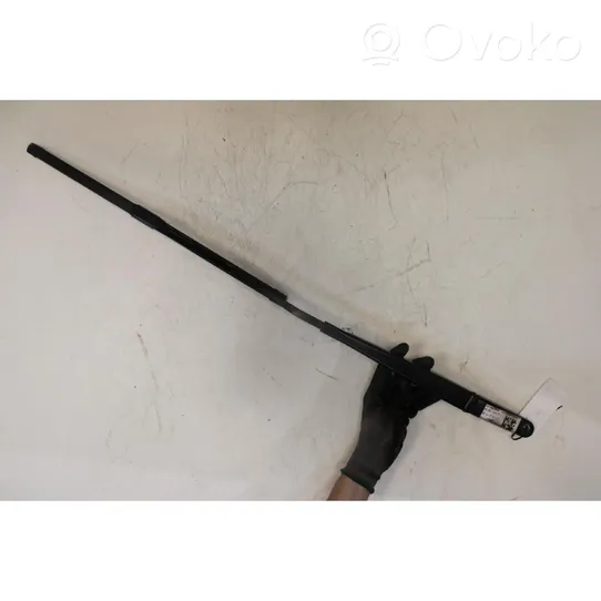 Audi Q5 SQ5 Front wiper blade arm 