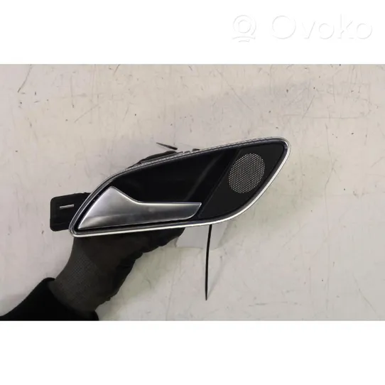 Audi Q3 8U Maniglia interna per portiera posteriore 