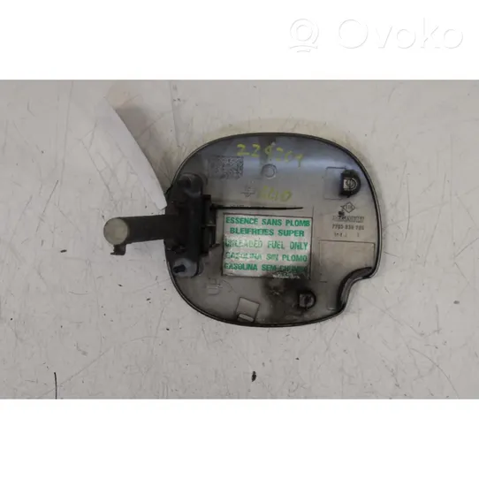 Renault Clio II Tappo del serbatoio del carburante 