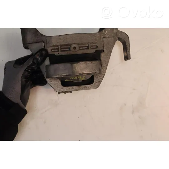 Chevrolet Orlando Engine mount bracket 13248475