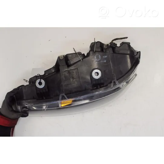 Fiat Punto (188) Lampa przednia 