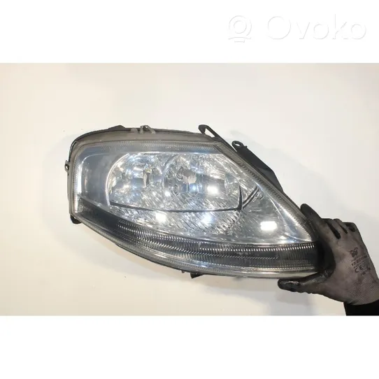 Citroen C3 Lampa przednia 