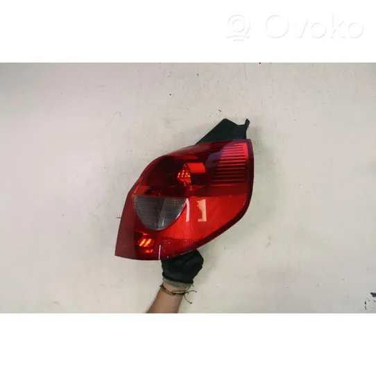 Renault Clio III Lampa tylna 